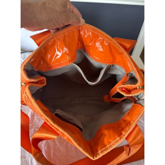 Ah·dorned Orange Quilted Puffer Crossbody Tote Bag – Adjustable Strap - Picture 4 of 9